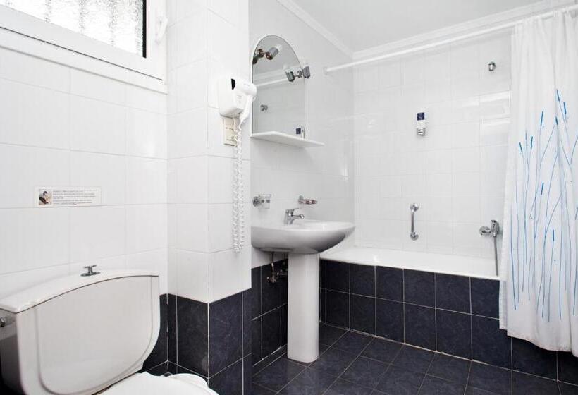 إستوديو قياسى, Daphne S Club Hotel Apartments