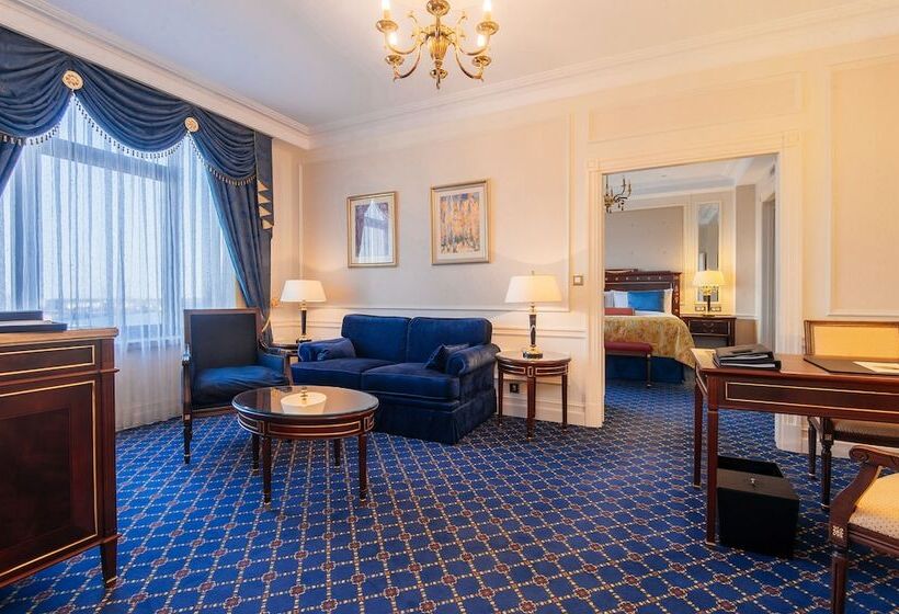 سوییت جونیور, Fairmont Grand Hotel Kyiv
