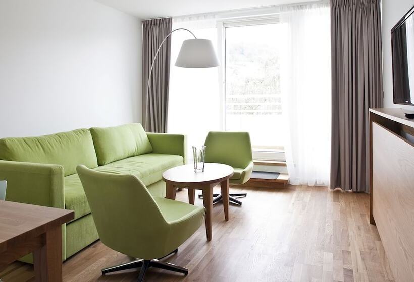 Номер бизнес-класса, Thon Hotel Sandven