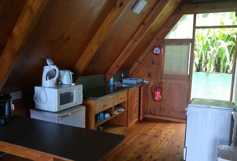 کلبه ییلاقی, Mango Lodge