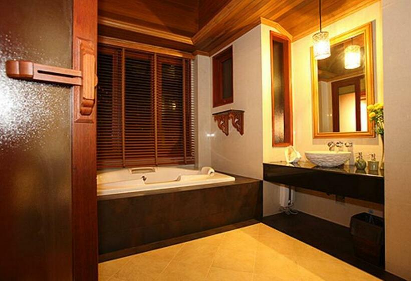 اتاق خانوادگی با چشم‌انداز دریا, Chivapuri Beach Resort