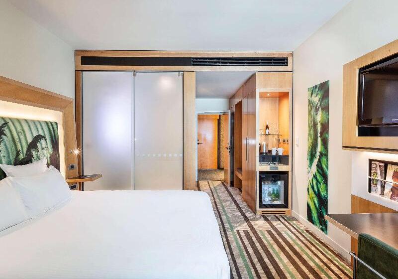 디럭스 룸 킹사이즈 침대, Novotel Auckland Airport