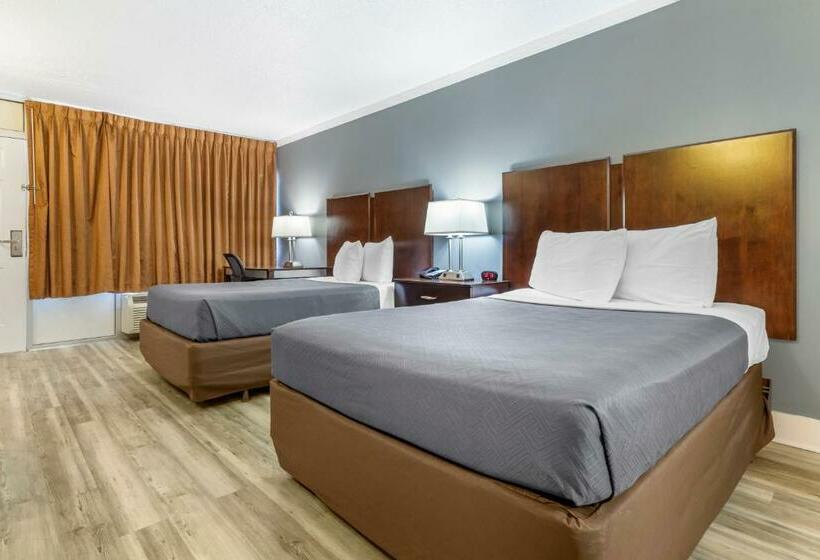 プールビュースタンダードルーム, Econo Lodge Of Conway