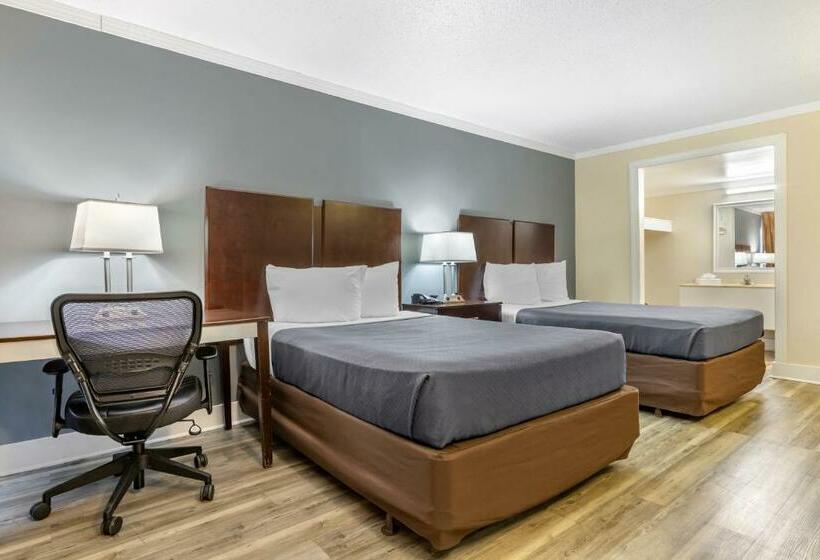 חדר סטנדרט נוף לבריכה, Econo Lodge Of Conway