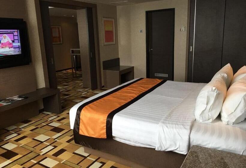Полулюкс, Grand Paragon Hotel Johor Bahru