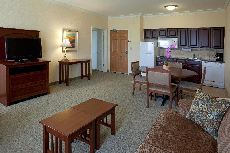 带大床的套房, Staybridge Suites San Antonio Sea World, An Ihg