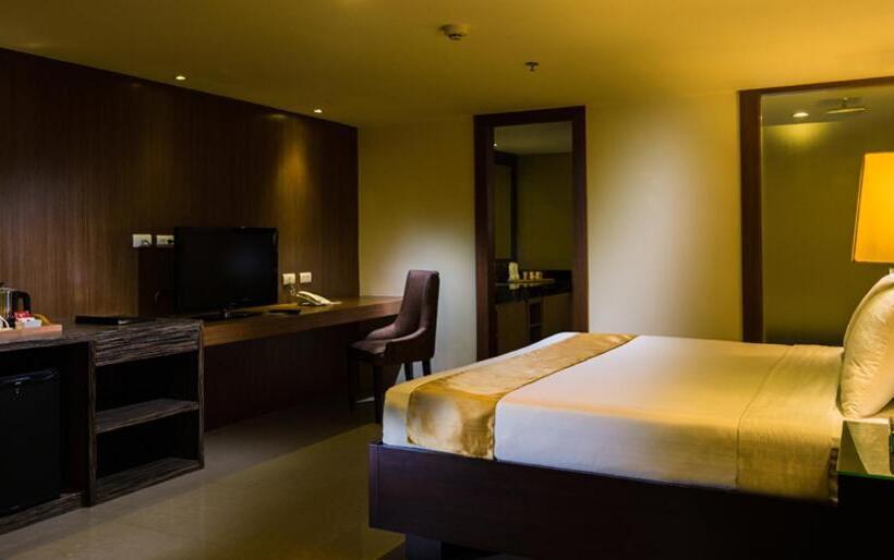 스탠다드 룸 킹사이즈 침대, Torre Venezia Suites
