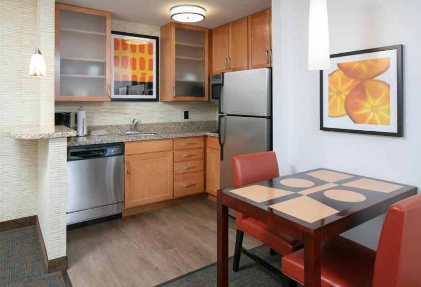 Студио Стандарт Кровать Кинг, Residence Inn By Marriott Lincoln South