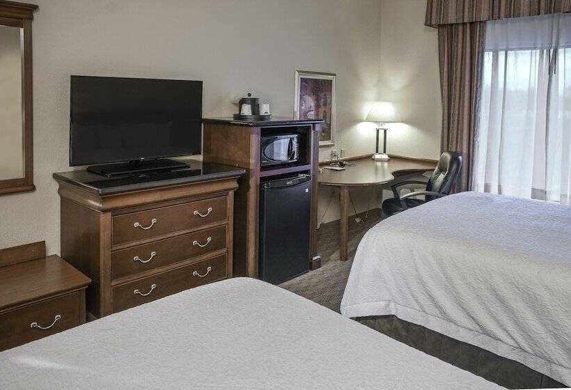 Номер Стандарт, Hampton Inn & Suites Youngstown Canfield