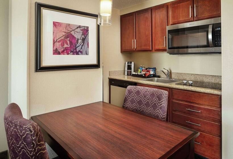 Люкс 2 Спальни, Homewood Suites By Hilton Wallingford Meriden