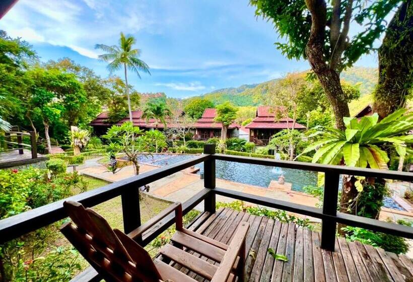 ガーデンビューのスタンダードバンガロー, Baan Laanta Resort And Spa