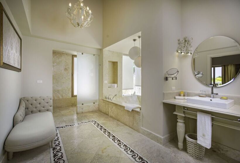 ویلای 4 خوابه, Eden Roc Cap Cana
