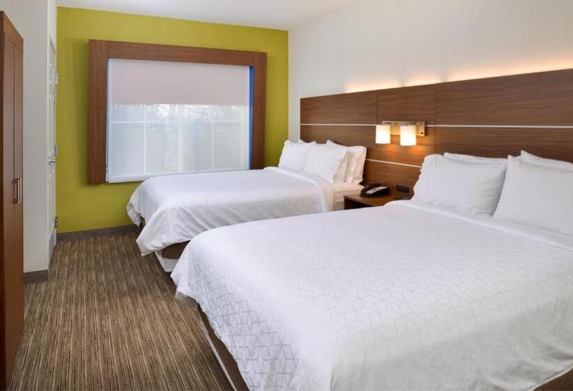 장애인용 디럭스룸, Holiday Inn Express Lodi, An Ihg