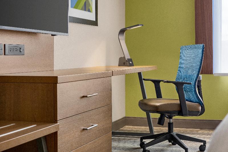 Номер Стандарт, Holiday Inn Express Hotel & Suites Waycross By Ihg