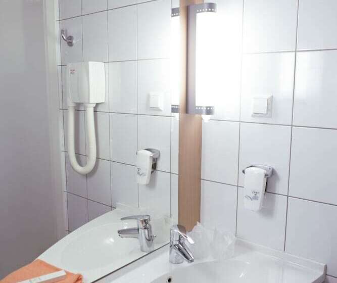 اتاق سوپریور, Ibis Kaunas Centre