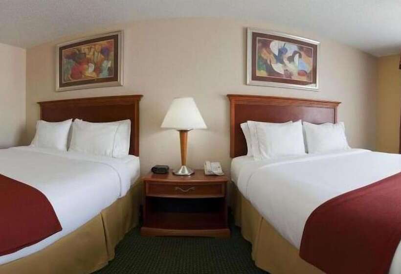 Люкс, Holiday Inn Express Hotel And Suites Valparaiso, An Ihg