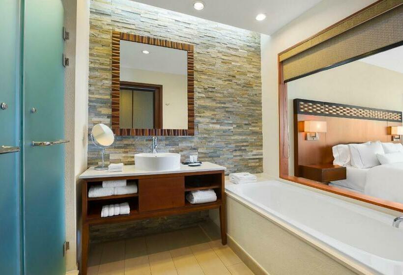 Номер Deluxe Кровать Кинг, The Westin Playa Bonita Panama