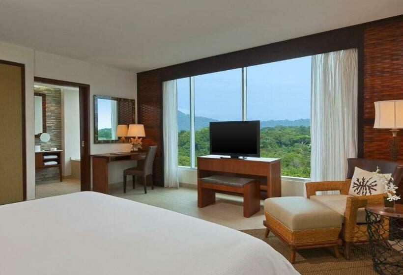 Номер Deluxe Кровать Кинг, The Westin Playa Bonita Panama