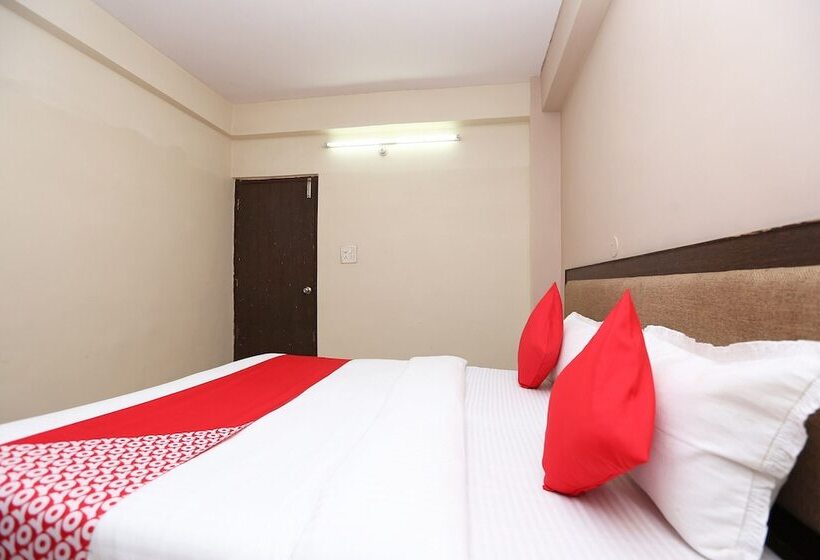 디럭스 룸, Hotel Udupi Inn