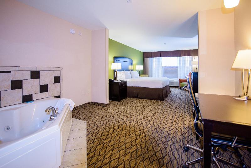 Номер Стандарт Кровать Кинг Адаптированный для Инвалидов, Holiday Inn Express Tulsa South Bixby, An Ihg