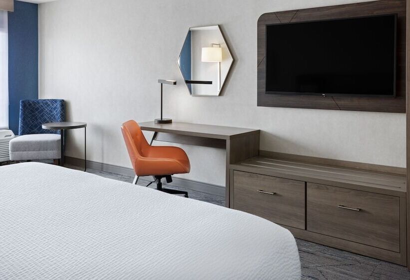 Люкс, Holiday Inn Express Hotel & Suites Brattleboro, An Ihg