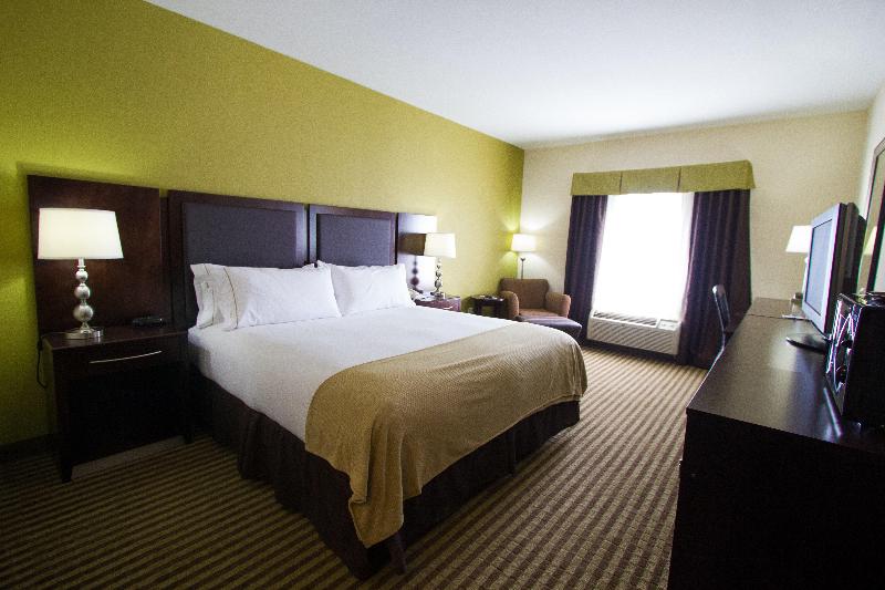 适合残疾人使用的标准间, Holiday Inn Express Hotel & Suites Nacogdoches, An Ihg