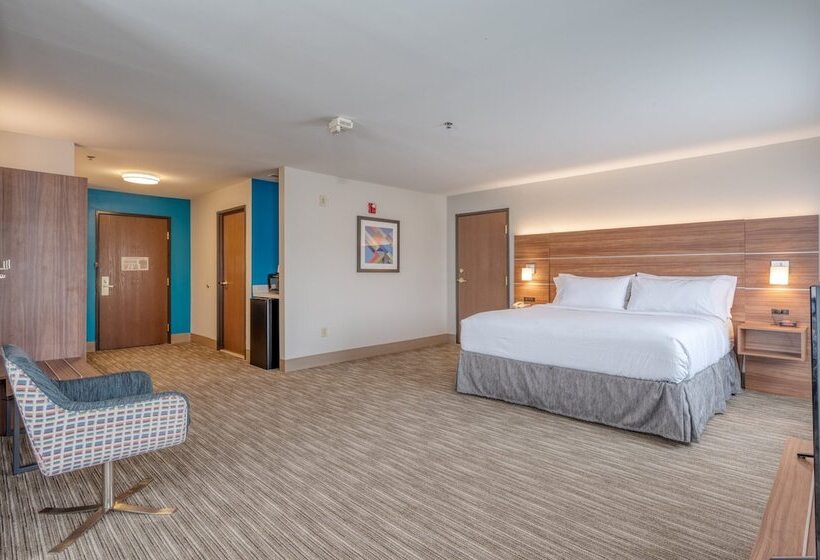 Люкс, Holiday Inn Express Hotel & Suites Thornburg S. Fredericksburg, An Ihg
