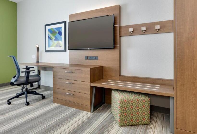 Люкс Повышенной Комфортности, Holiday Inn Express & Suites   Denton North, An Ihg