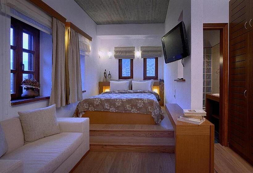 Студия Стандарт, Kerasies Guesthouse