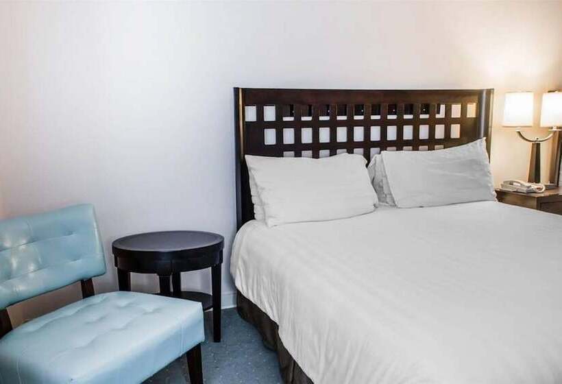 Suite, Sunchase Inn & Suites