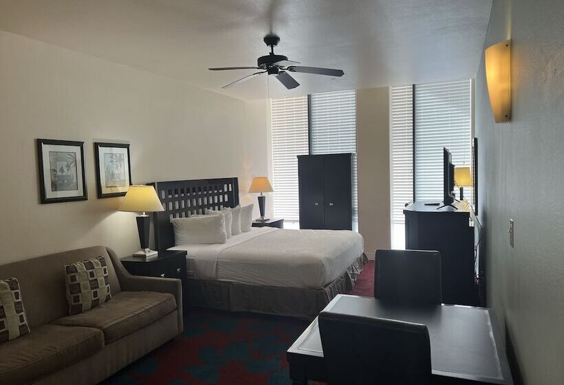 Suite, Sunchase Inn & Suites