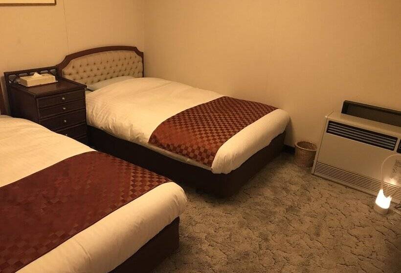 Номер Стандарт, Yorokobinoyado Takamatsu