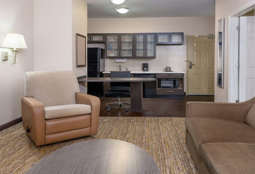 スイート, Candlewood Suites Athens, An Ihg