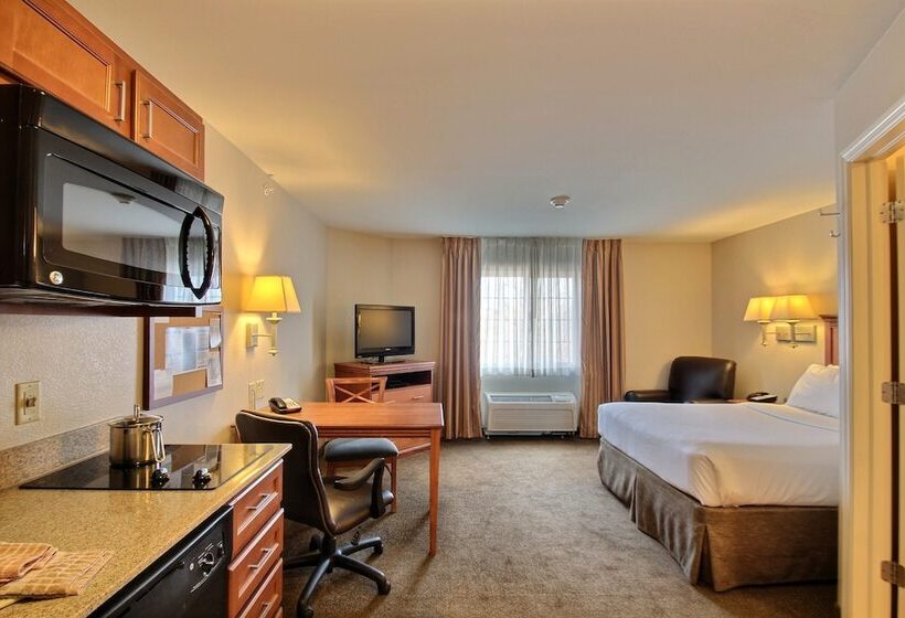 Люкс Адаптированный для Инвалидов, Candlewood Suites Milwaukee Airport   Oak Creek, An Ihg