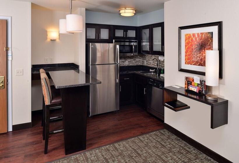 Люкс 2 Спальни, Staybridge Suites Sioux Falls At Empire Mall, An Ihg