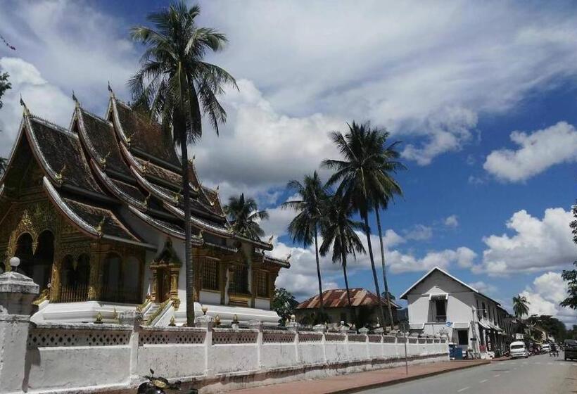 디럭스 룸, Ancient Luang Prabang