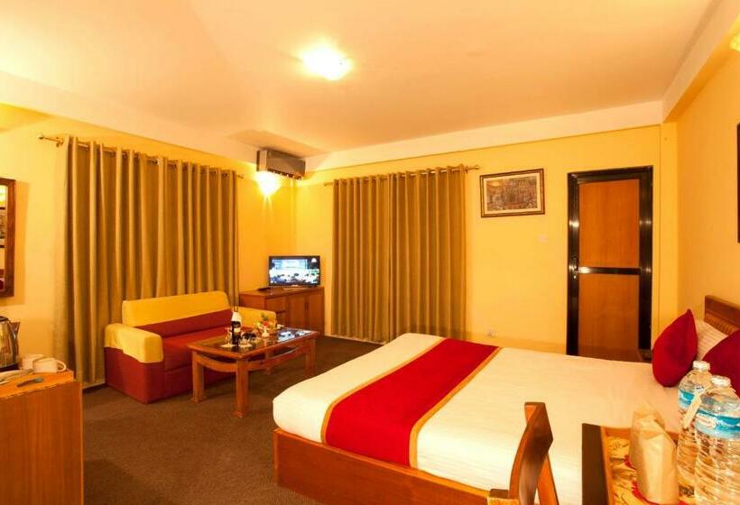 Superior Room, Royal Astoria Hotel