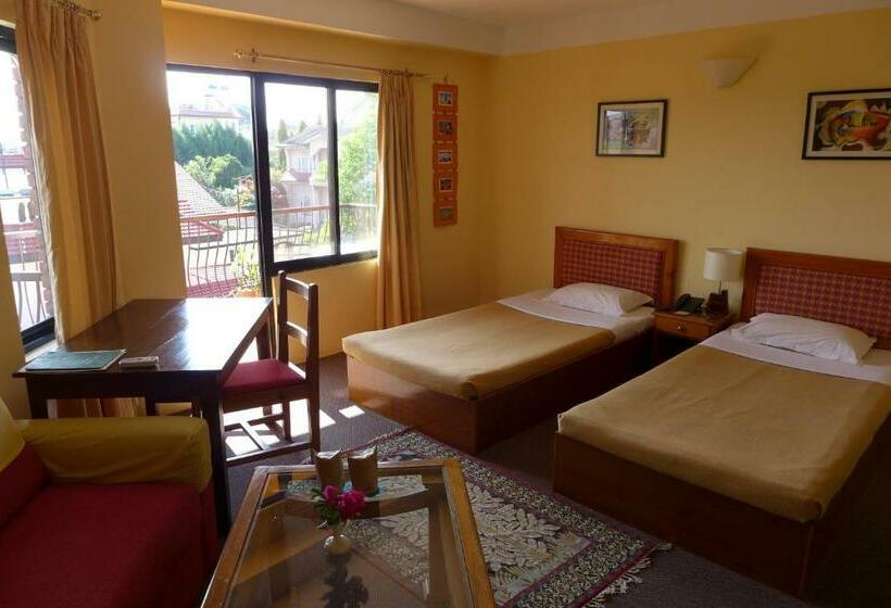 Superior Room, Royal Astoria Hotel