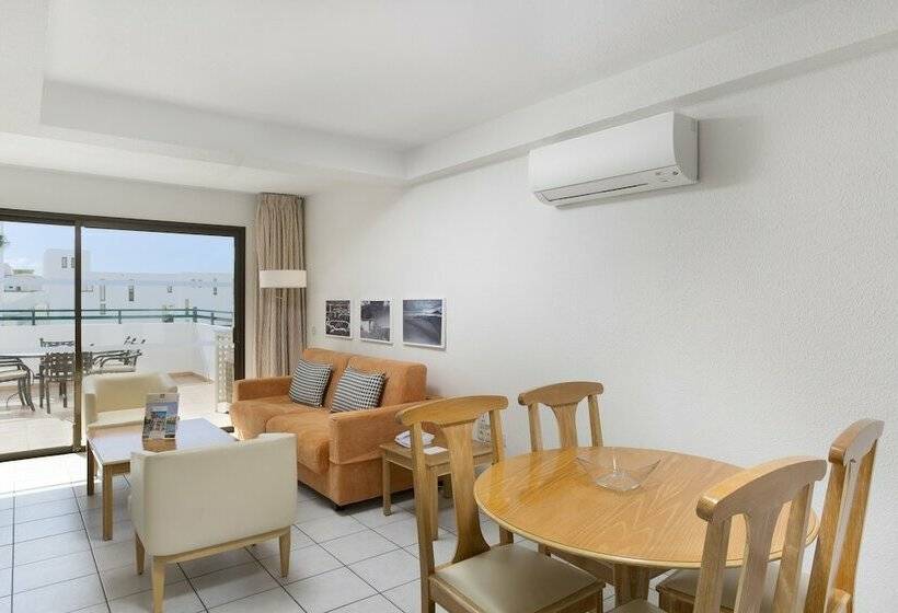 带3个卧室的公寓, Sunset Bay Club