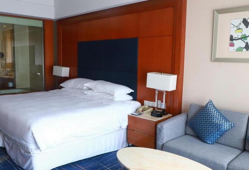 Номер Deluxe Кровать Кинг, Four Points By Sheraton Suzhou