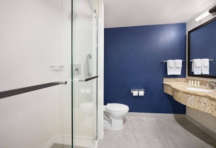 Люкс, Fairfield Inn & Suites By Marriott Hinesville Fort Stewart