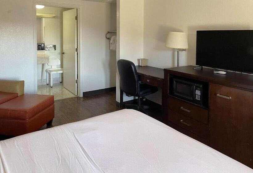 带大床的豪华间, Motel 6 Fancy Gap Va