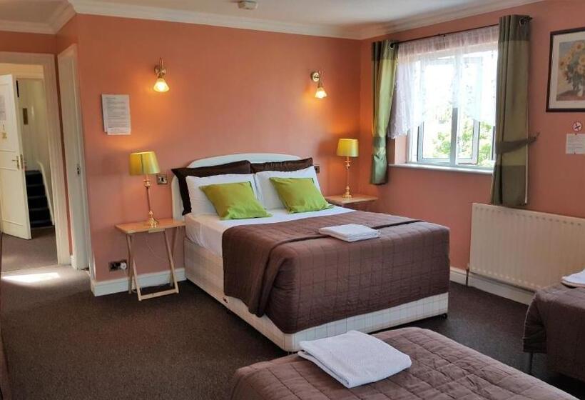 Семейный Номер, Fairhaven Guest Accommodation