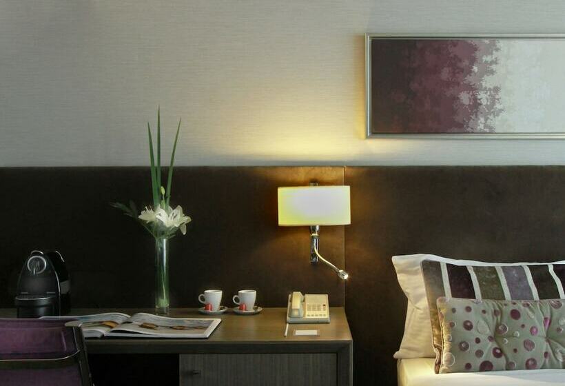 استودیوی لوکس, Recoleta Grand