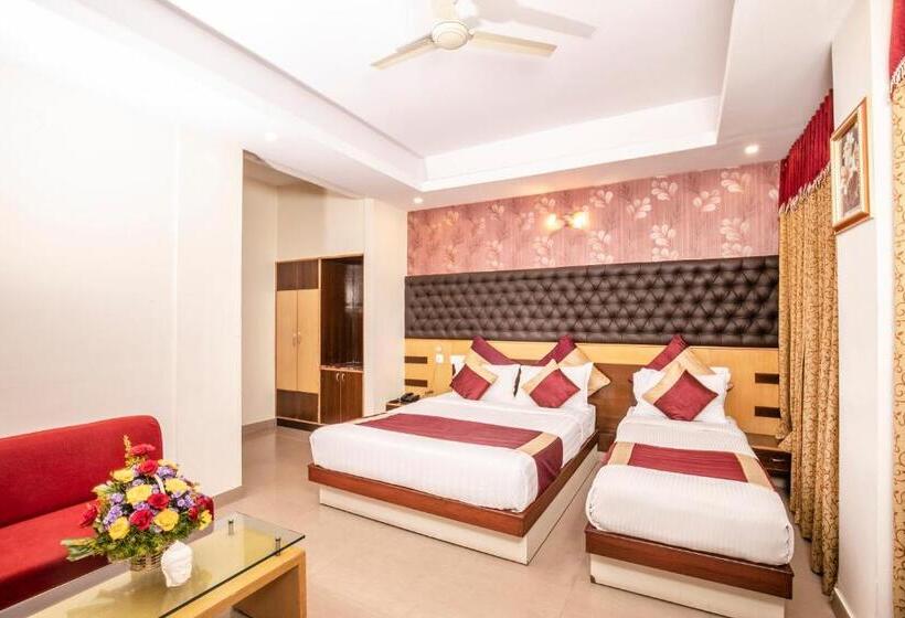 Classic Kamer, Aishwarya Residency