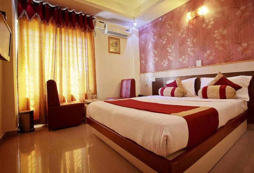 Premium Kamer, Aishwarya Residency