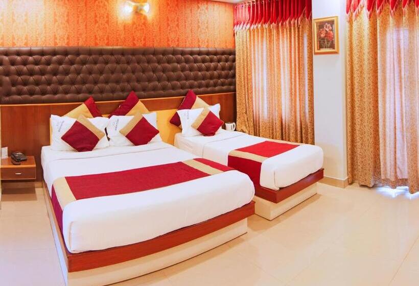 Superior Driepersoonskamer, Aishwarya Residency