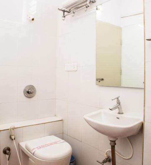 Superior Vierpersoonskamer, Aishwarya Residency