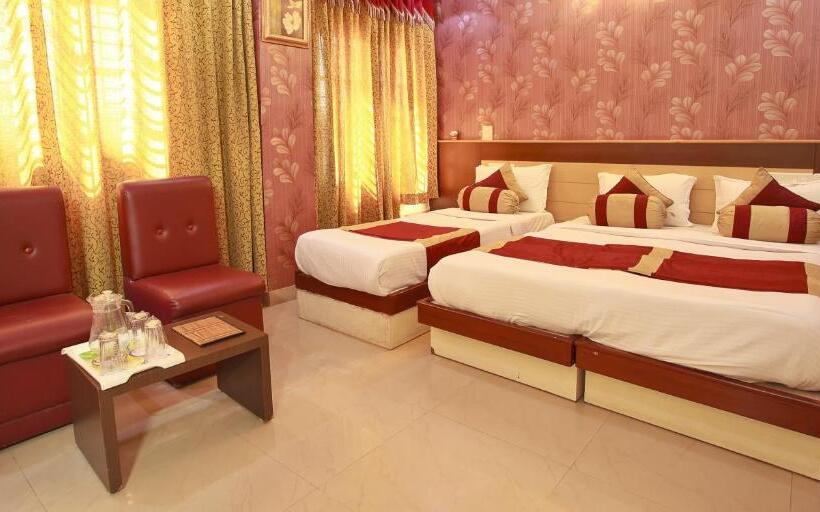 Superior Vierpersoonskamer, Aishwarya Residency