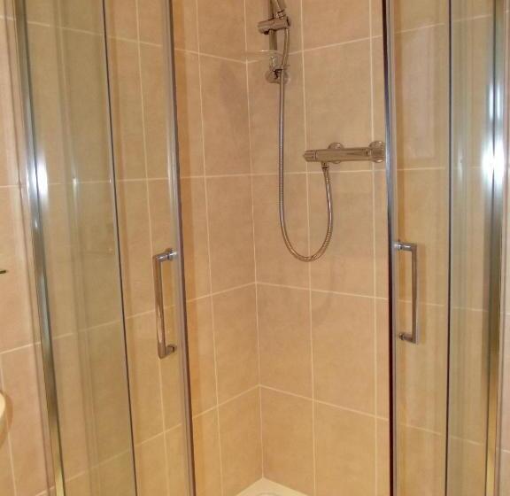 Номер Стандарт Вид на Море, Britannia Guest House